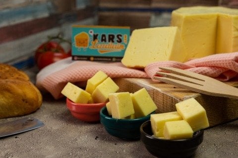 PİKNİK TAZE KAŞAR PEYNİRİ 500 GRAM